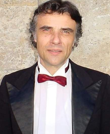 Click pentru sectiunea 'Conductor'